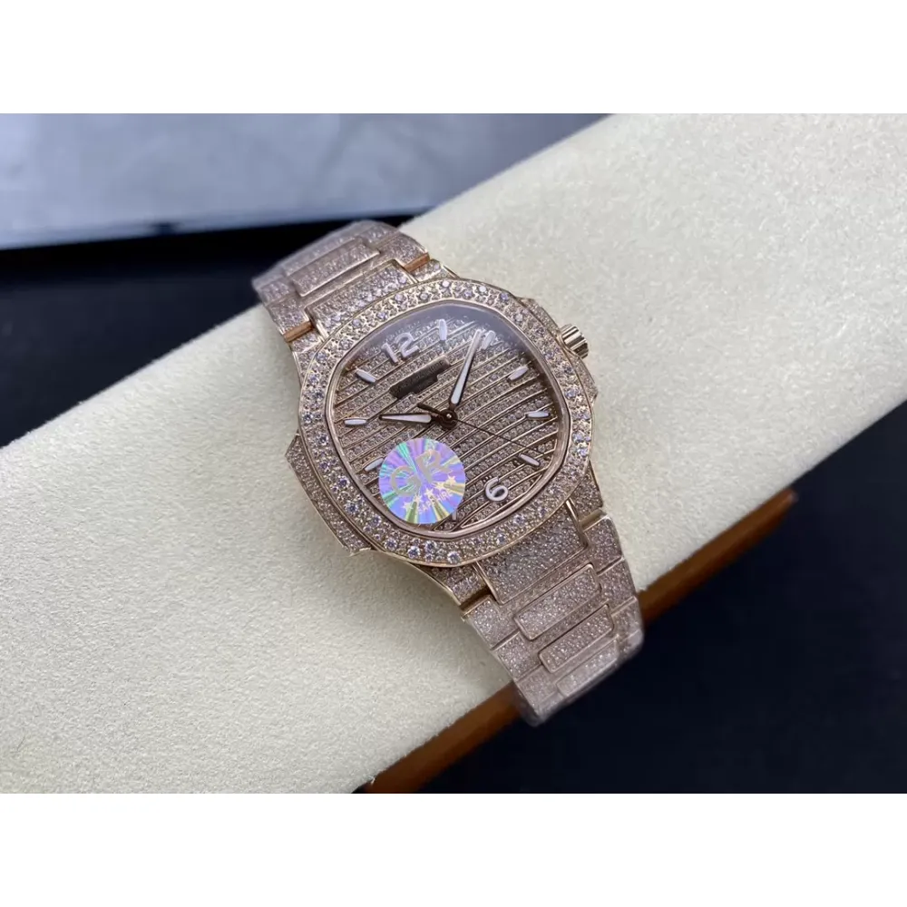 GR PP Patek Philippe AQUANAUT series 7118/1450R-001 watch
