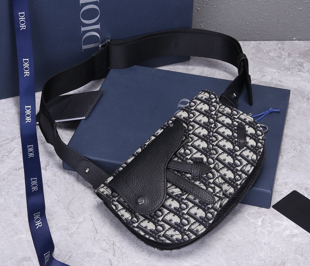 Dior Dior Men SADDLE crossbody bag 1ADPO095 for men