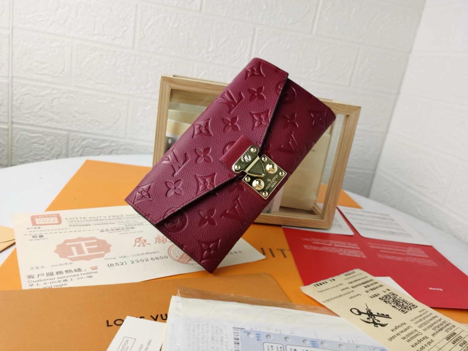 LV Diamond pattern leather embossed pochette metis handbag envelope wallet