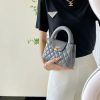 𝗖𝗵𝗮𝗻𝗲𝟭 𝟮𝟯𝗞 series 🖤 𝗞𝗲𝗹𝗹𝘆 portable chain bag large AS4416W880