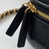 Chanel 22P small round box makeup bag sweetly feel makeup bag AS3066W980