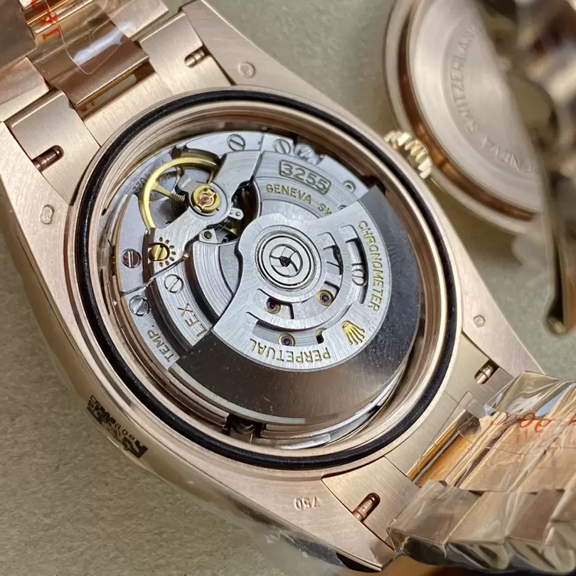 Rolex Oyster Perpetual DAY-DATE President 40mm 128235-0037