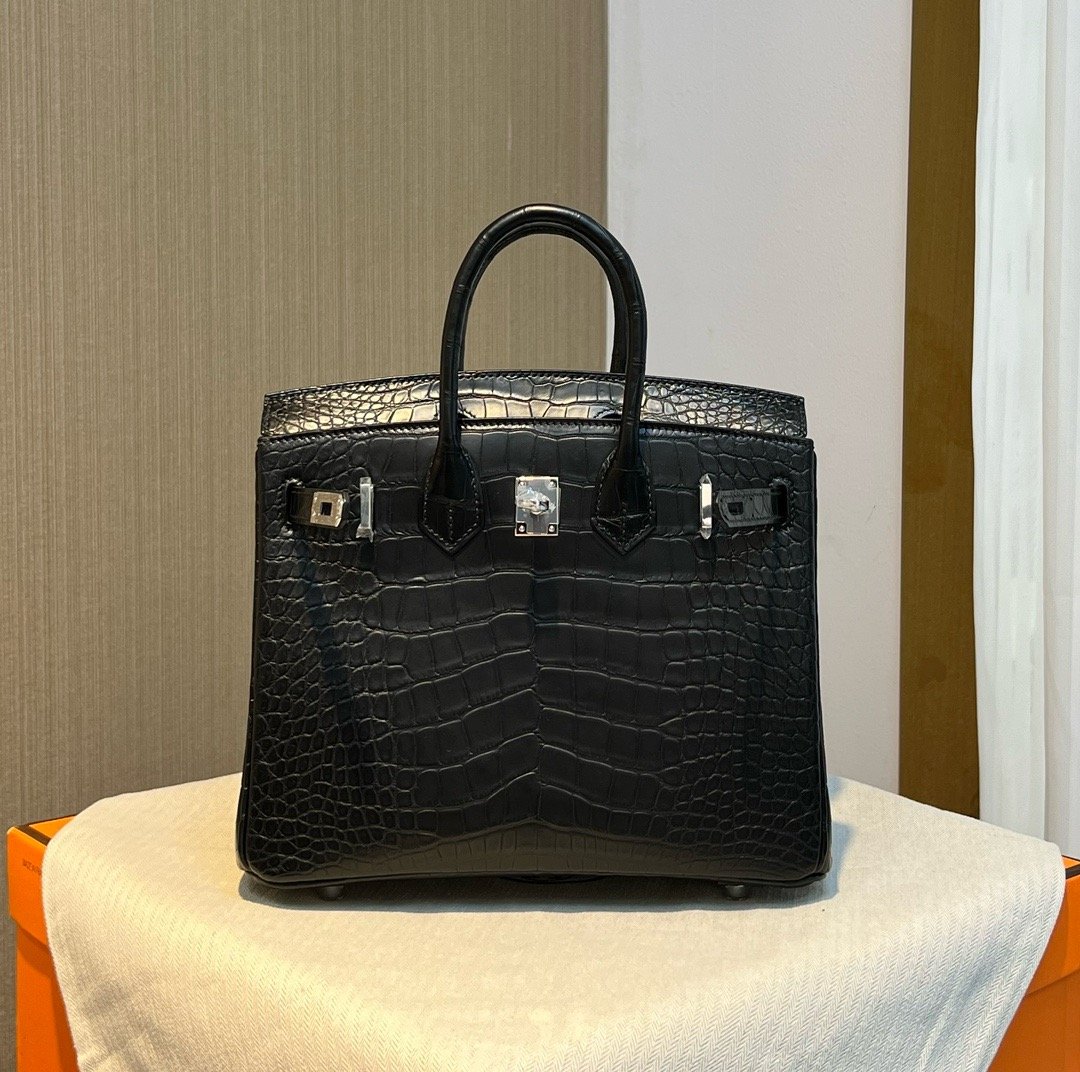 BK25 black silver matte Hermès handbag