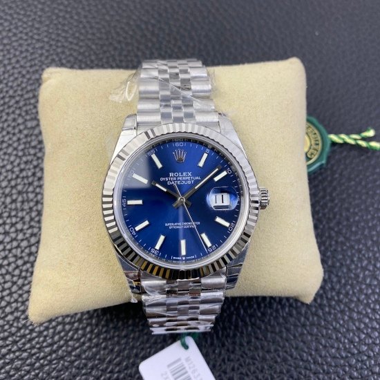 Rolex Datejust 41mm Oystersteel and white gold Bright Blue Dial 126334-0002