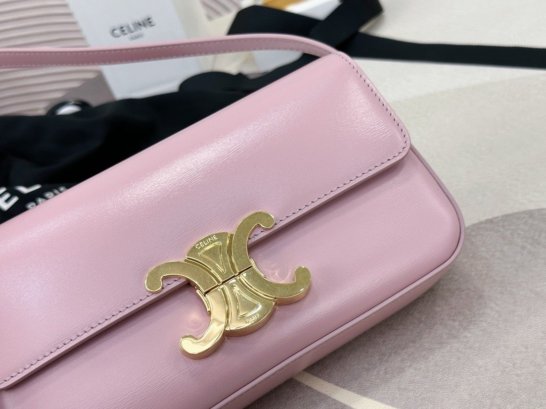 𝗖𝗘𝗟𝗜𝗡𝗘 | Arc de Triomphe Underarm Bag Pink 𝟮𝟬*𝟭𝟬*𝟰𝒄𝒎