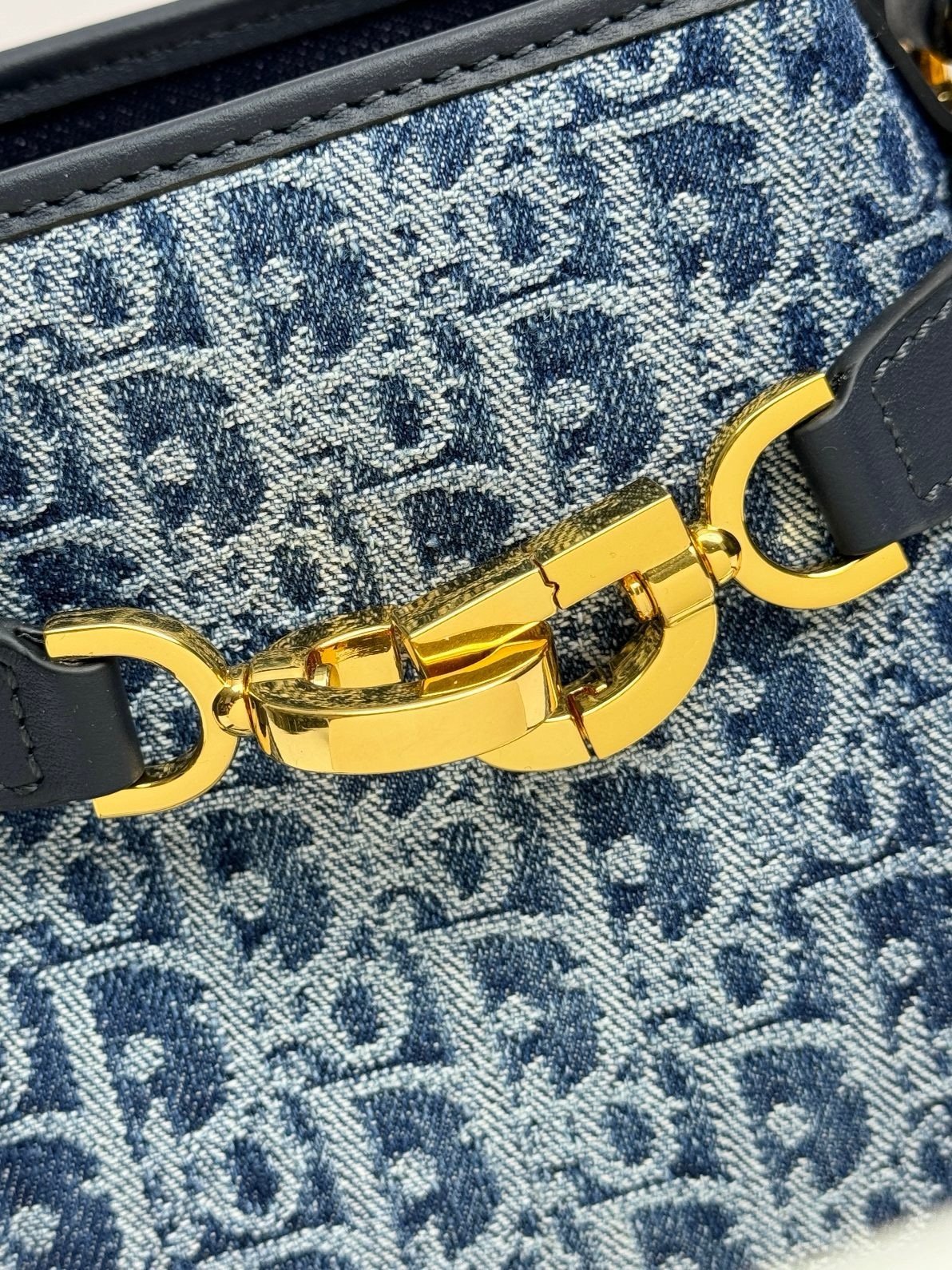 𝐃𝐢𝐨𝐫 Medium 𝐂'𝐞𝐬𝐭 𝐃𝐢𝐨𝐫 Denim D blue cloth M2271