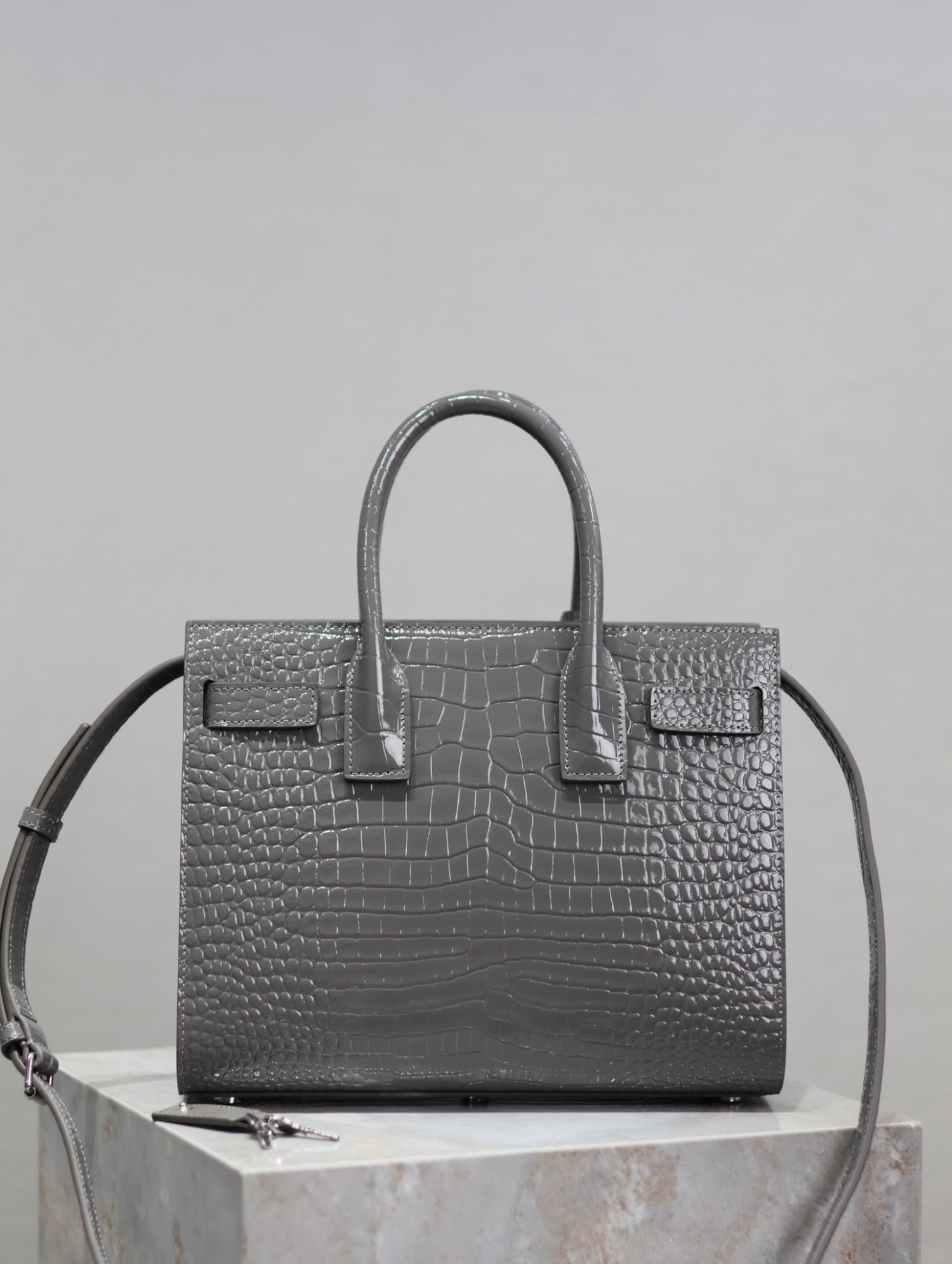 SAC DE JOUR Classic Accordion Bag Grey