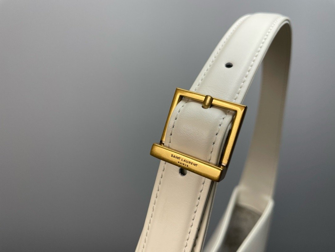 【𝑳𝑬 𝟓 𝑨 𝟕】𝙍𝙤𝙨𝙚 same style smooth plain leather 𝙃𝙊𝘽𝙊 handbag Plain leather Tabby Gold/Cream White 𝟔𝟓𝟕𝟐𝟐𝟖