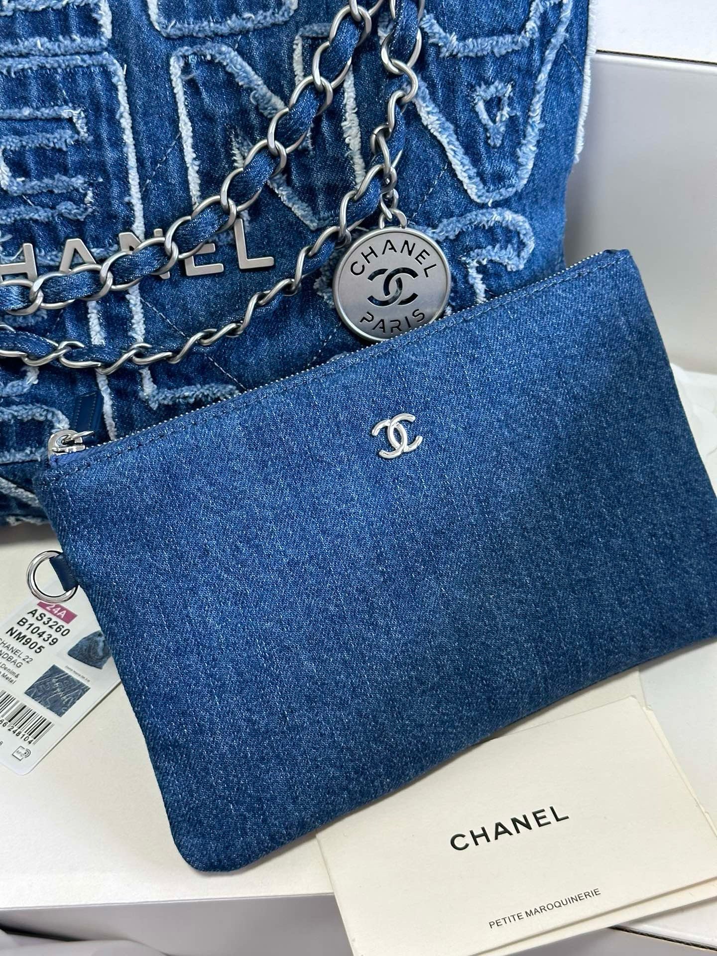 Chanel 24A 22Bag medium denim garbage bag AS3261W1080