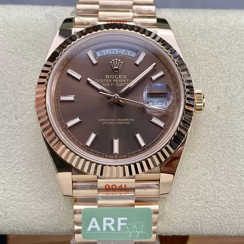 Rolex Oyster Perpetual DAY-DATE President 40mm 128235-0037