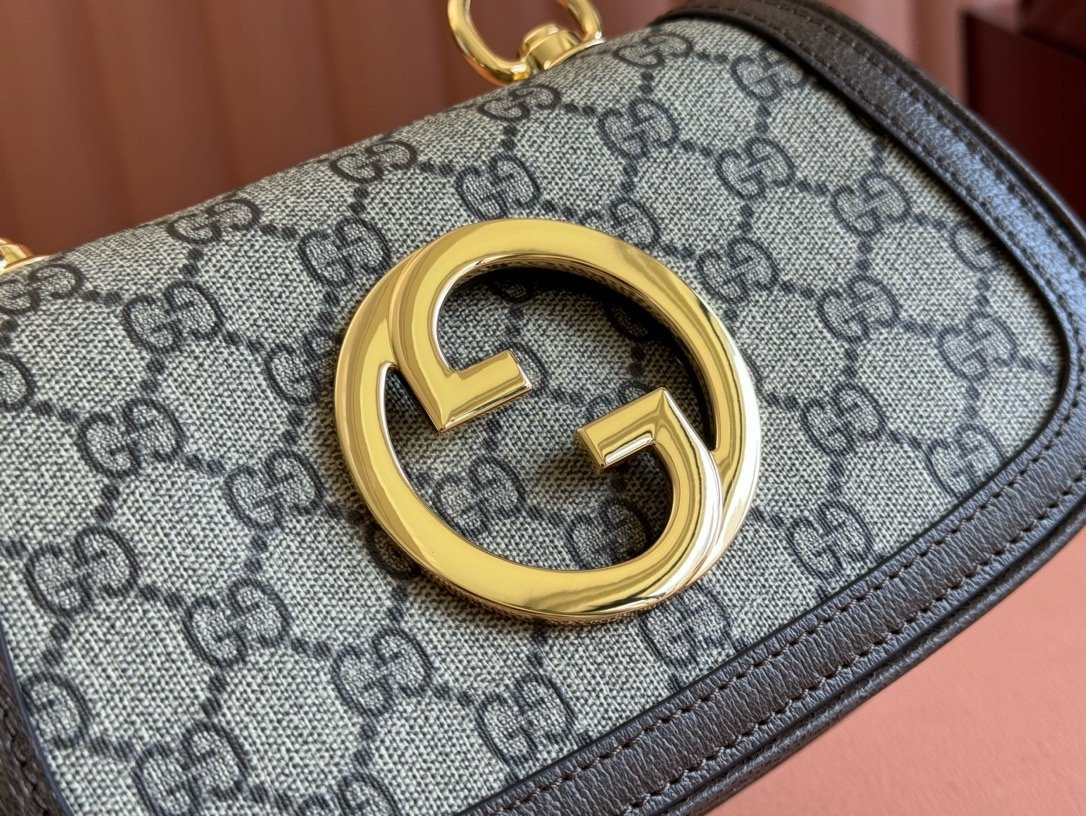 Gucci New Fashion Collection Light Brown Leather Mini Bag 724645